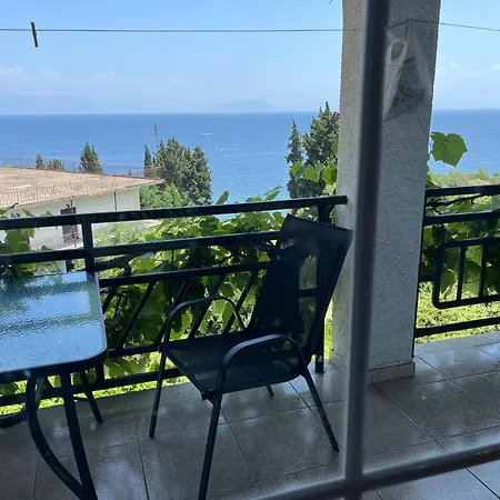 Daire View Junior Gastouri (Corfu)
