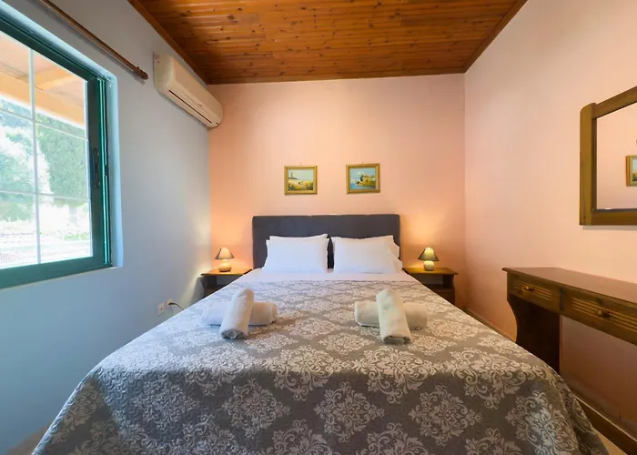 View Junior Gastouri (Corfu)